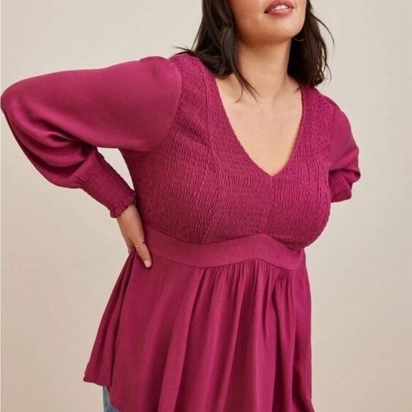 Torrid Fuchsia Smocked V-Neck Blouse Size 3 - Picture 1 of 10